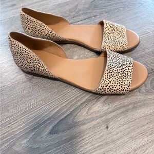 J. Crew Women’s Tan and Black Open Toe Flats